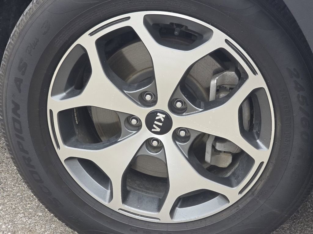 Used 2020 Kia Telluride EX w/ Towing Package AWD/4WD image 11