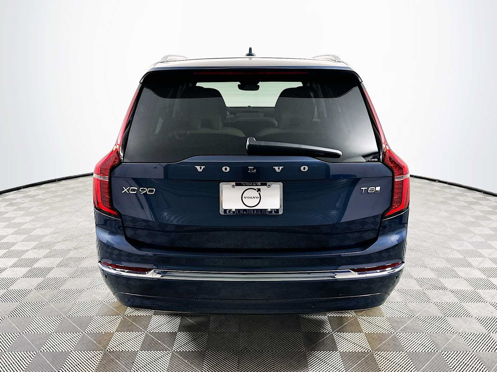 New 2026 Volvo XC90 T8 Ultra w/ Protection Package AWD/4WD image 6