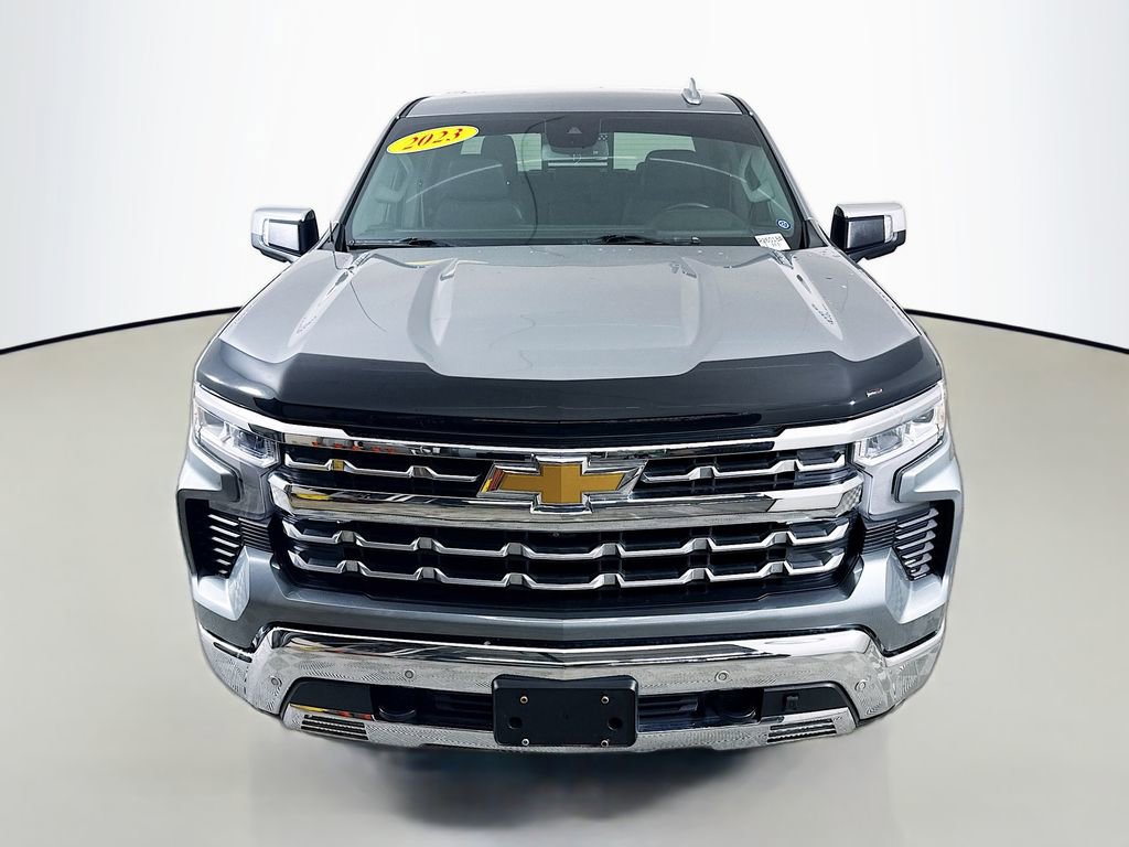 Used 2023 Chevrolet Silverado 1500 LTZ image 2