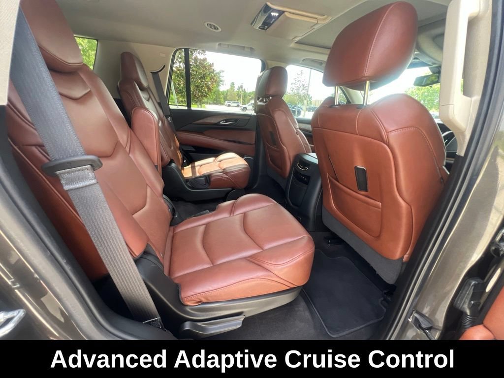 Used 2020 Cadillac Escalade Premium Luxury w/ LPO, Radiant Package RWD image 17