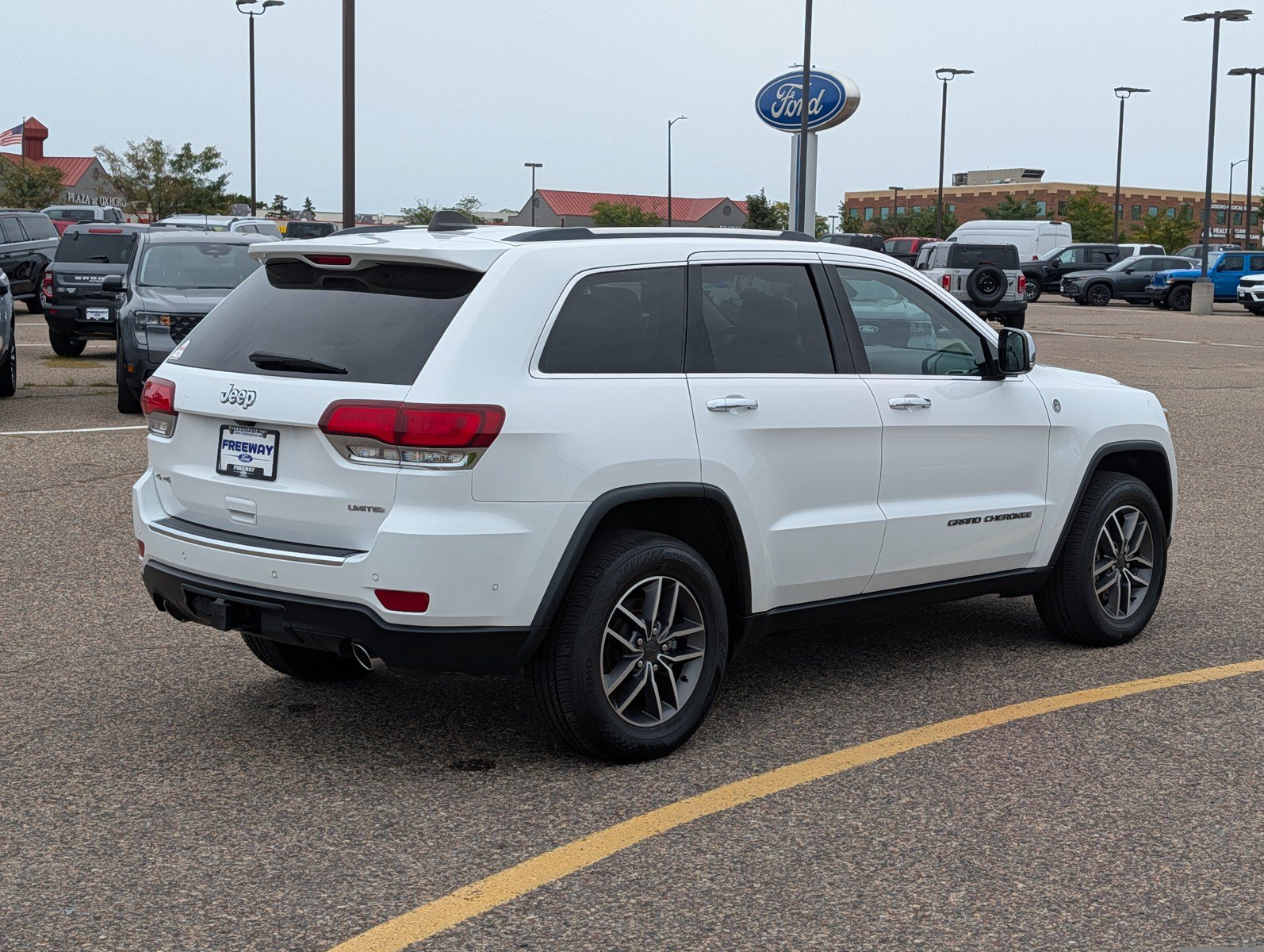 Used 2021 Jeep Grand Cherokee Limited w/ Luxury Group II AWD/4WD image 5
