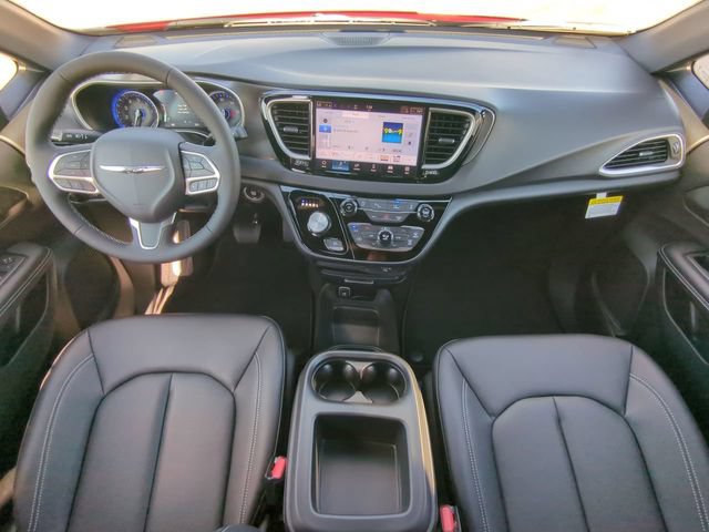 New 2026 Chrysler Voyager LX FWD image 18