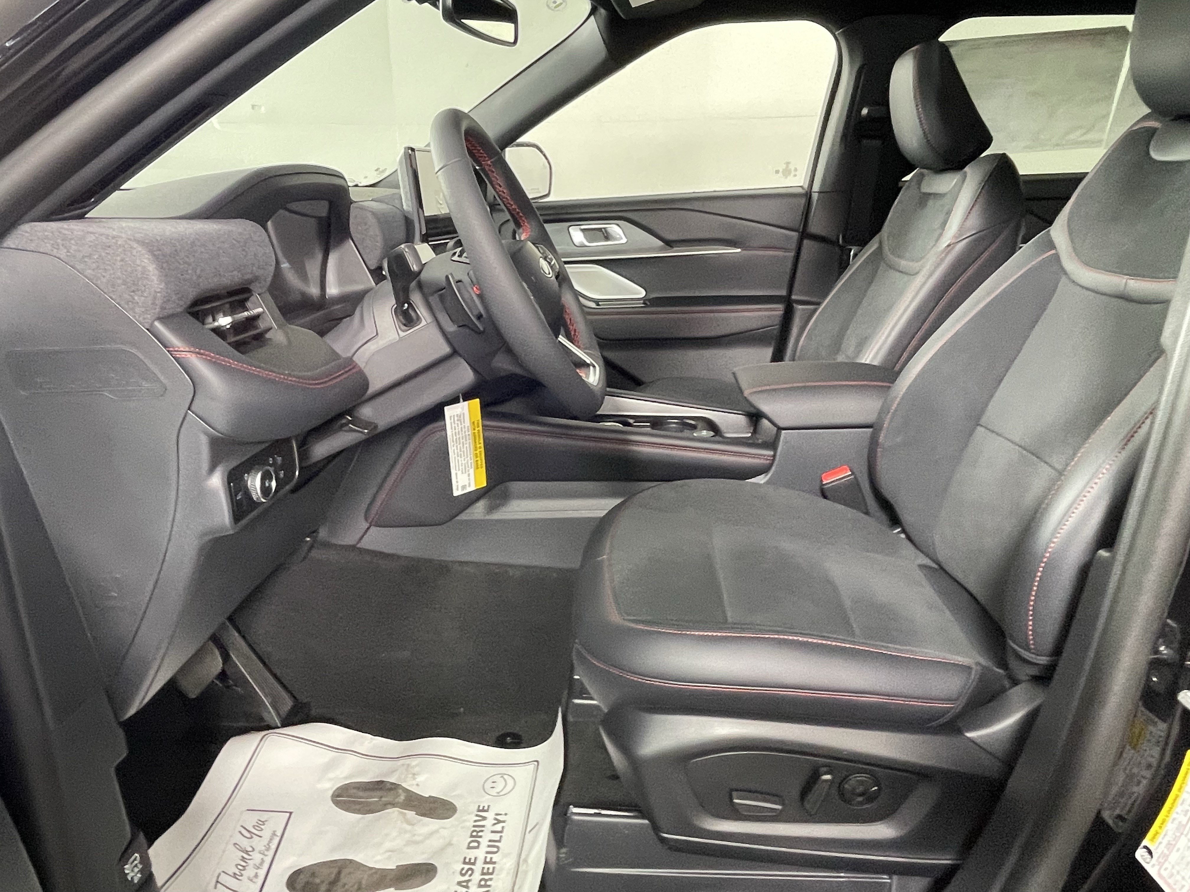 New 2026 Ford Explorer ST AWD/4WD image 10