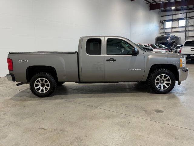 Used 2013 Chevrolet Silverado 1500 LT w/ All-Star Edition AWD/4WD image 7