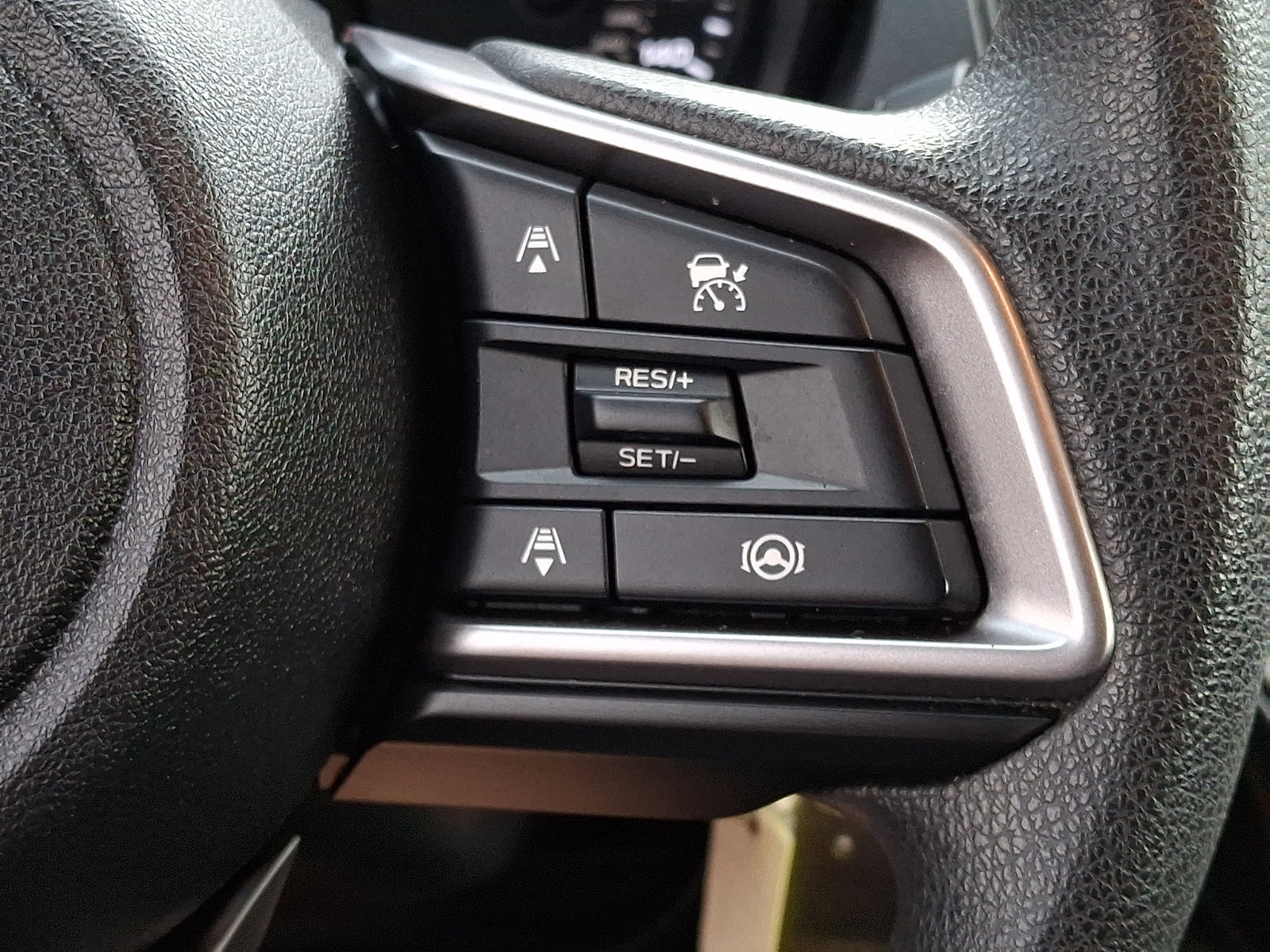 Certified 2024 Subaru Impreza 2.0i AWD/4WD image 24