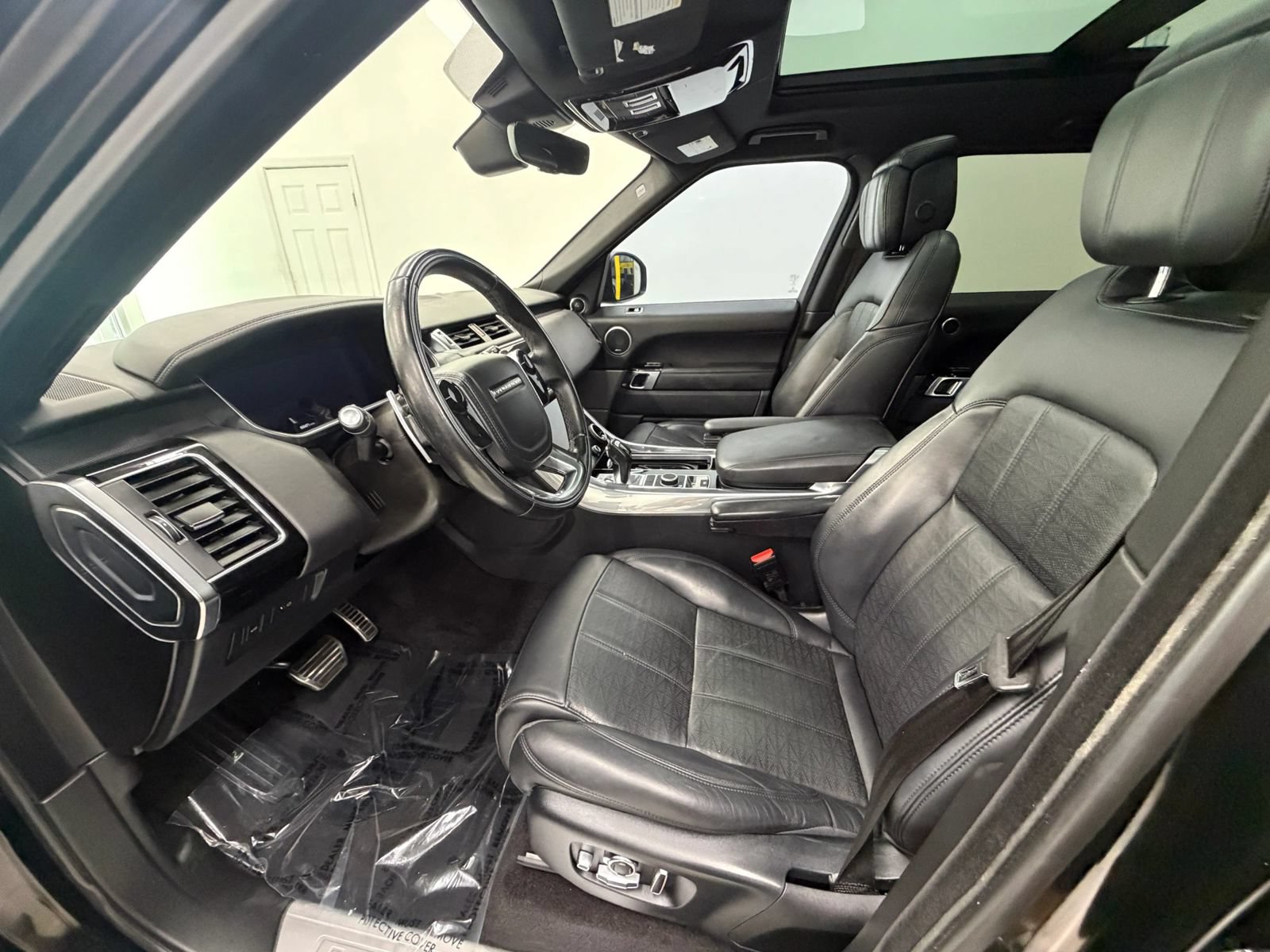 Used 2018 Land Rover Range Rover Sport HSE Dynamic AWD/4WD image 14