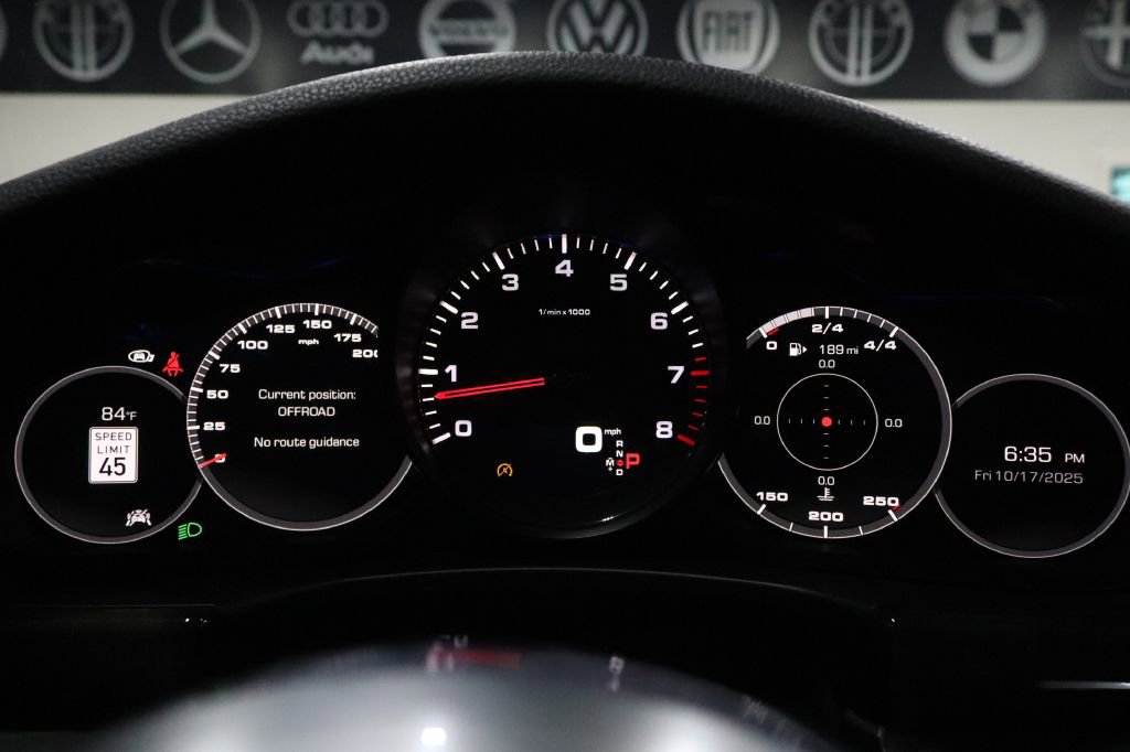 Used 2017 Porsche Panamera 4S image 18