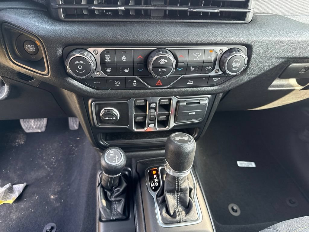 New 2026 Jeep Wrangler Unlimited Sport AWD/4WD image 13