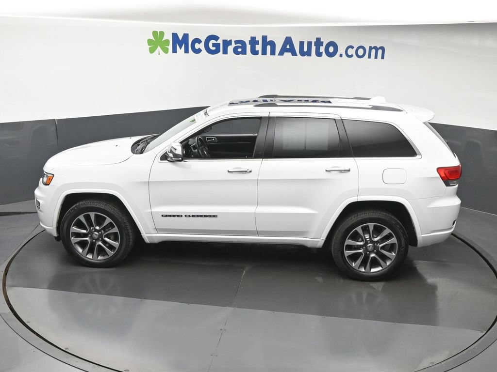 Used 2018 Jeep Grand Cherokee Overland AWD/4WD image 24
