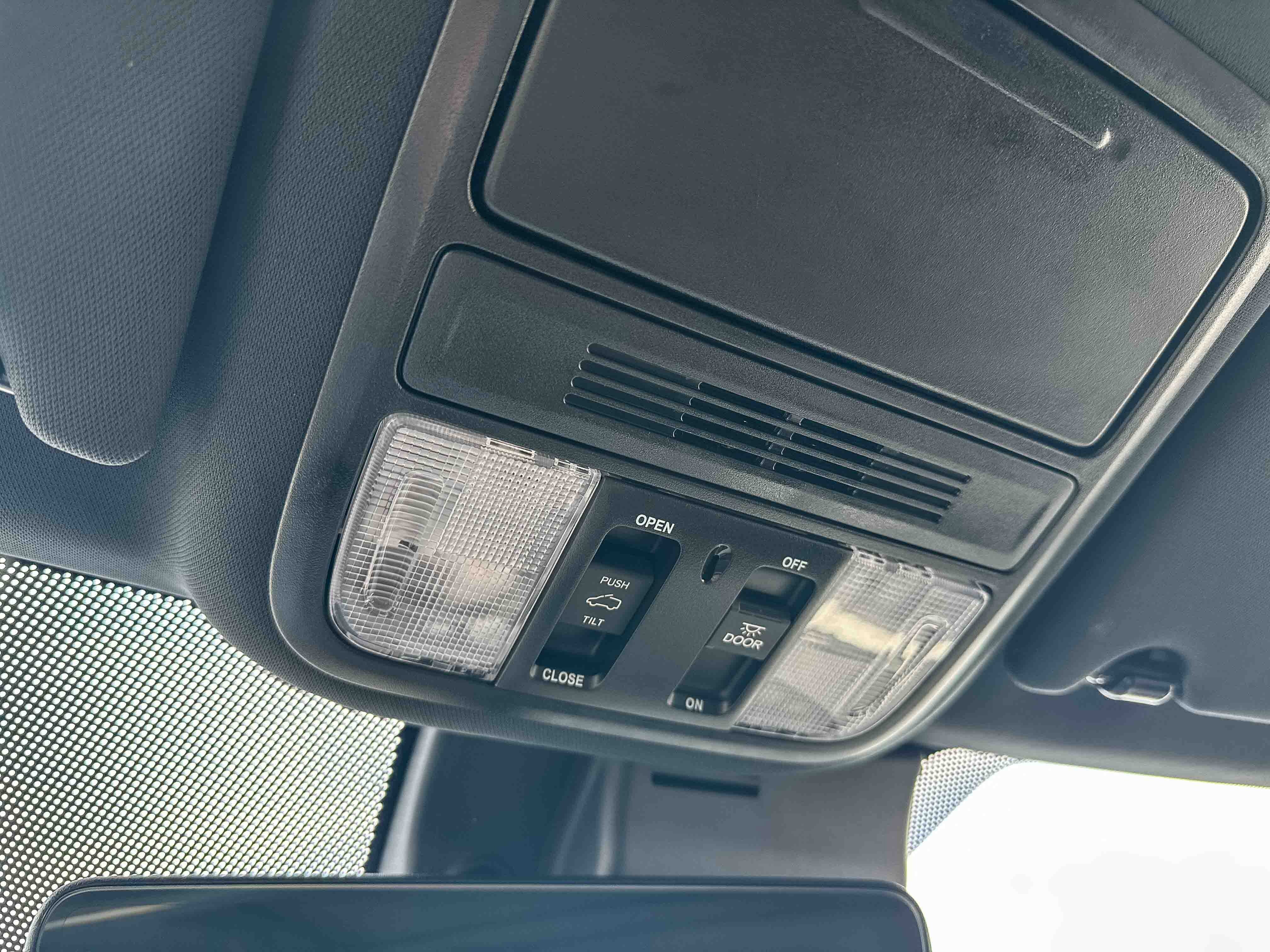 Certified 2023 Honda Passport EX-L image 37