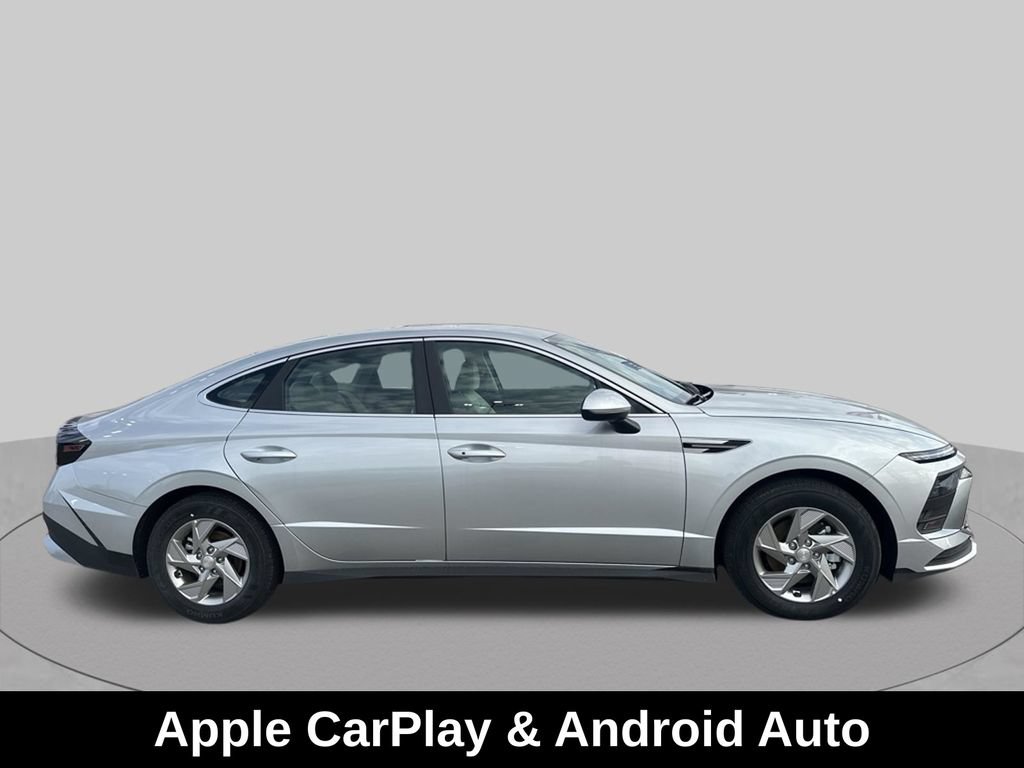 Used 2026 Hyundai Sonata SE FWD image 7