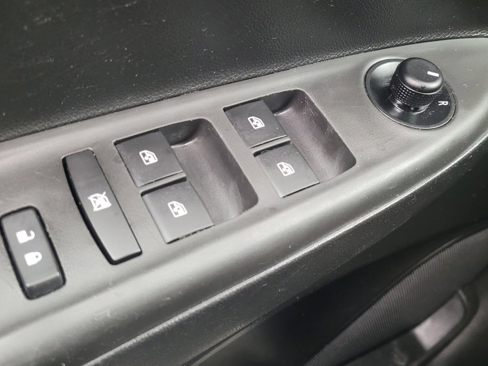 Used 2020 Chevrolet Spark LT FWD image 27