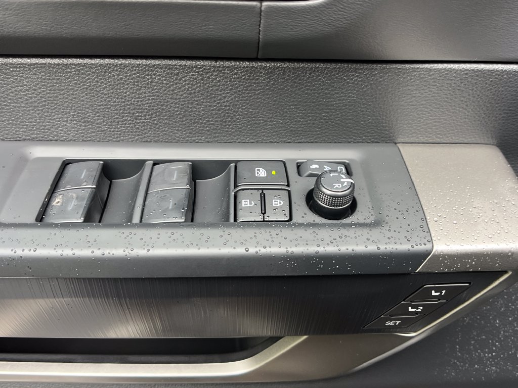 New 2026 Toyota Tundra Platinum AWD/4WD image 12