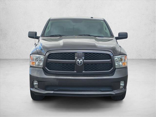 Used 2017 RAM 1500 Express RWD image 3