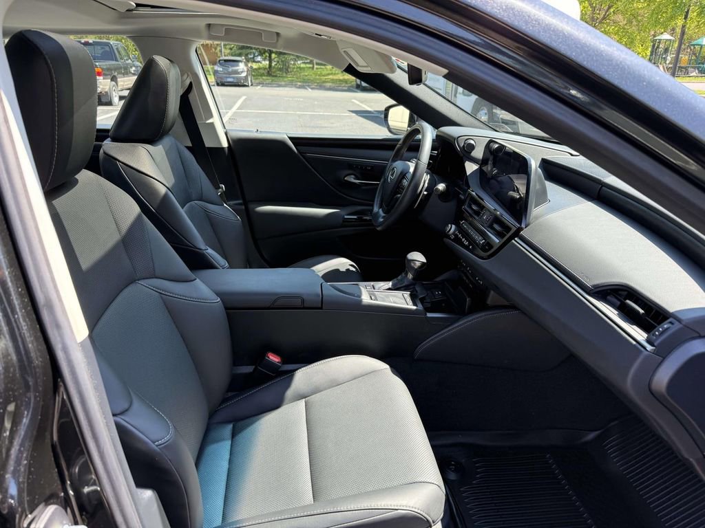 Used 2022 Lexus ES 350 Premium w/ Premium Package image 14