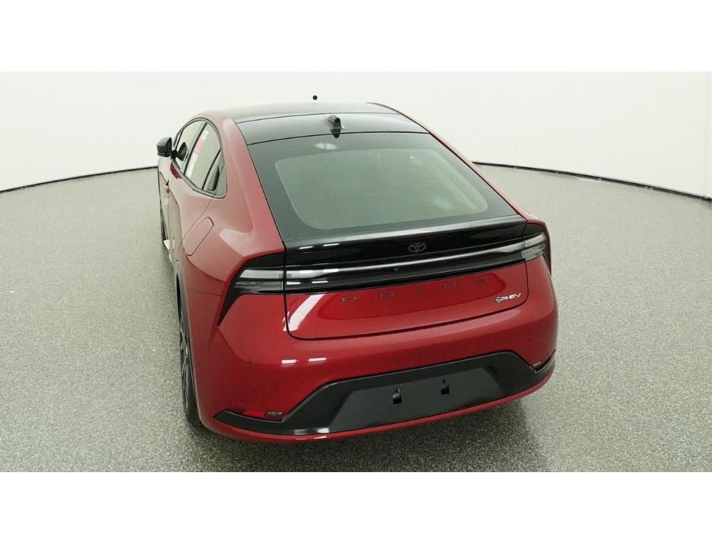 New 2026 Toyota Prius Plug-In Hybrid FWD image 7