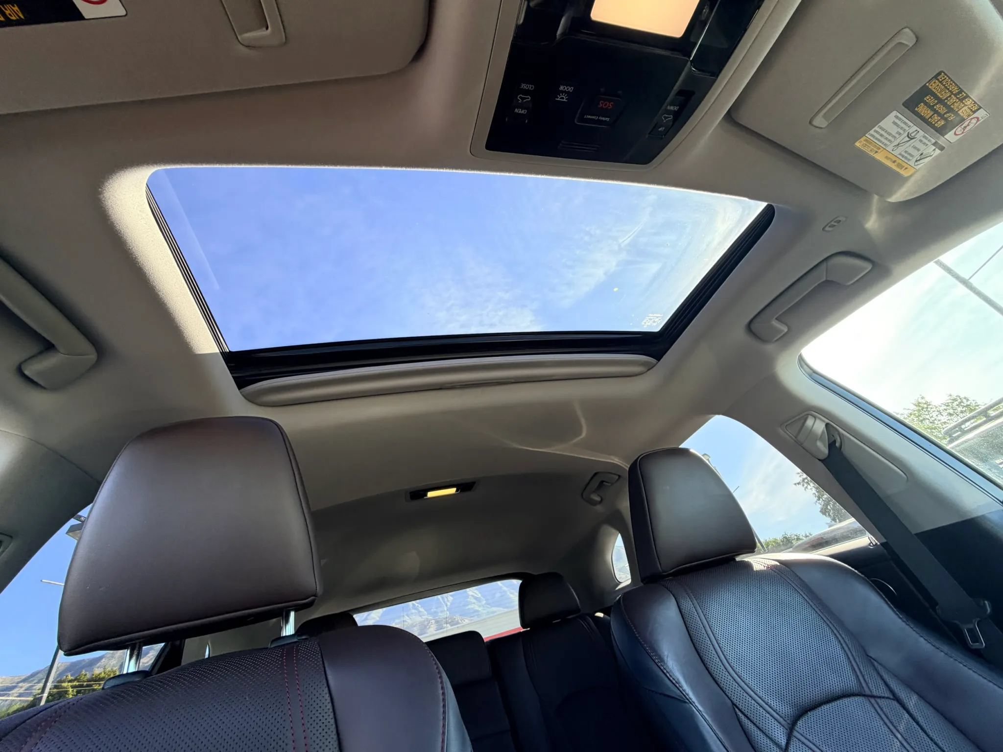 Used 2017 Lexus RX 350 AWD w/ Premium Package image 27