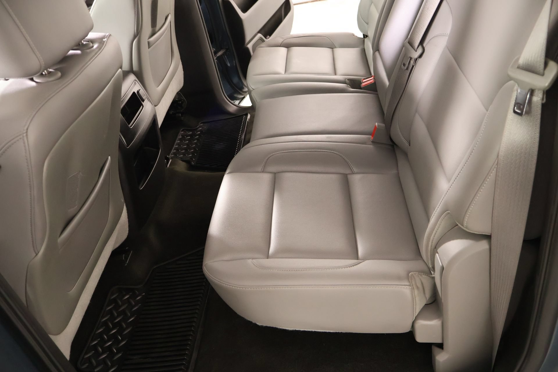 Used 2014 GMC Sierra 1500 SLT w/ SLT Crew Cab Value Package RWD image 11