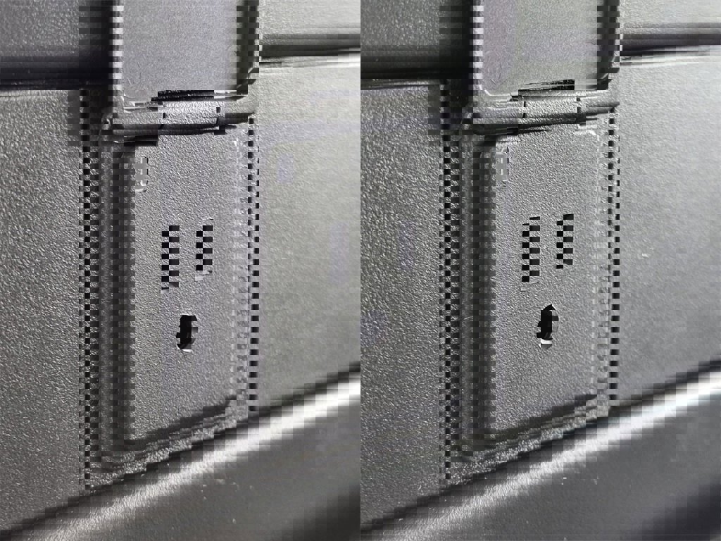 New 2025 Chevrolet Express 2500 w/ Communications Package image 17