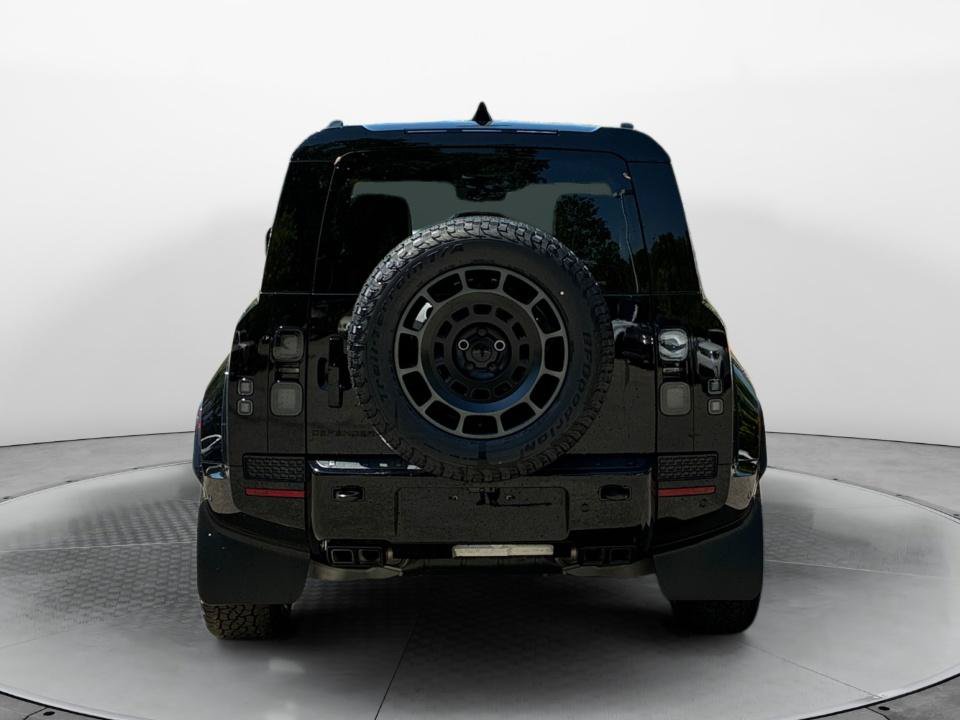 New 2026 Land Rover Defender 110 OCTA AWD/4WD image 6