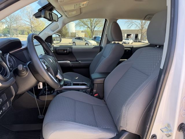 Certified 2022 Toyota Tacoma SR5 image 23