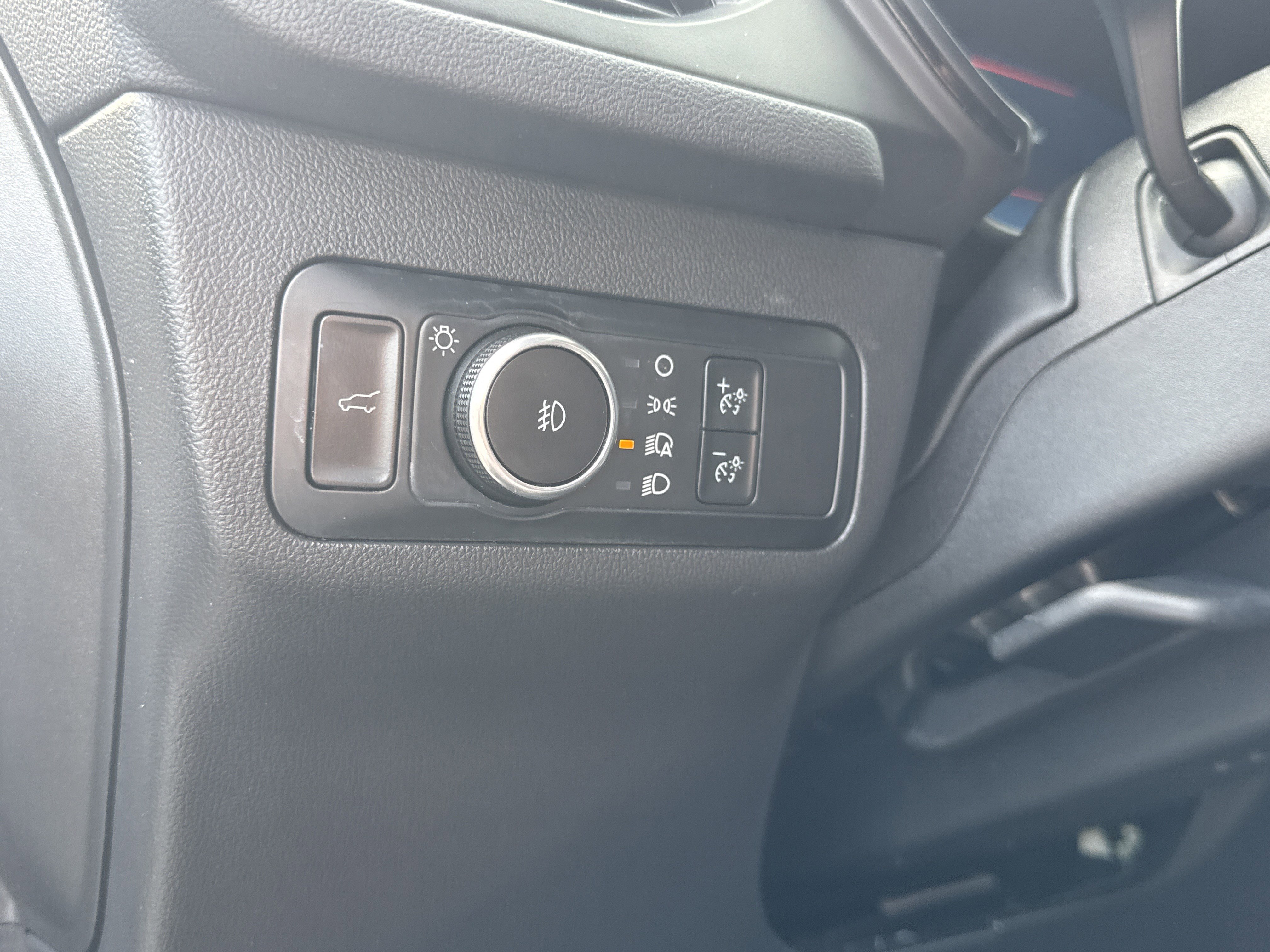 Certified 2023 Ford Escape ST-Line Elite AWD/4WD image 37