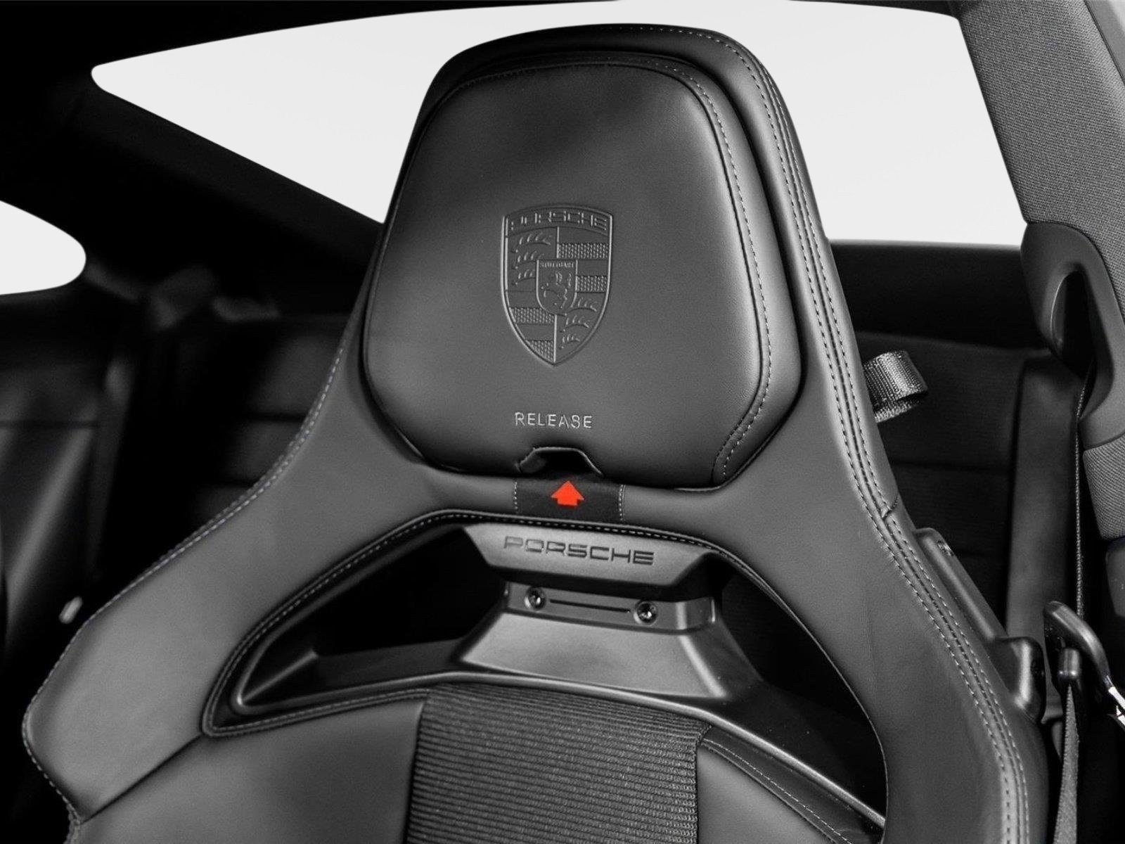 Used 2026 Porsche 911 GT3 w/ Lightweight Package In Black RWD image 28