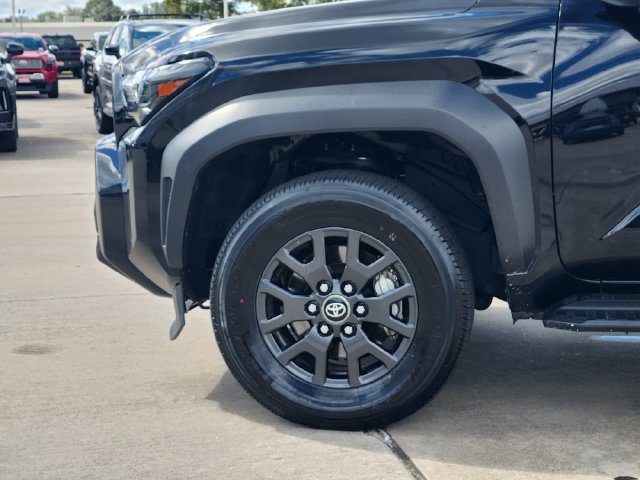 Certified 2025 Toyota 4Runner SR5 AWD/4WD image 8