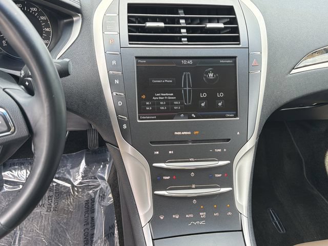 Used 2016 Lincoln MKZ w/ Equipment Group 200A Select FWD image 28