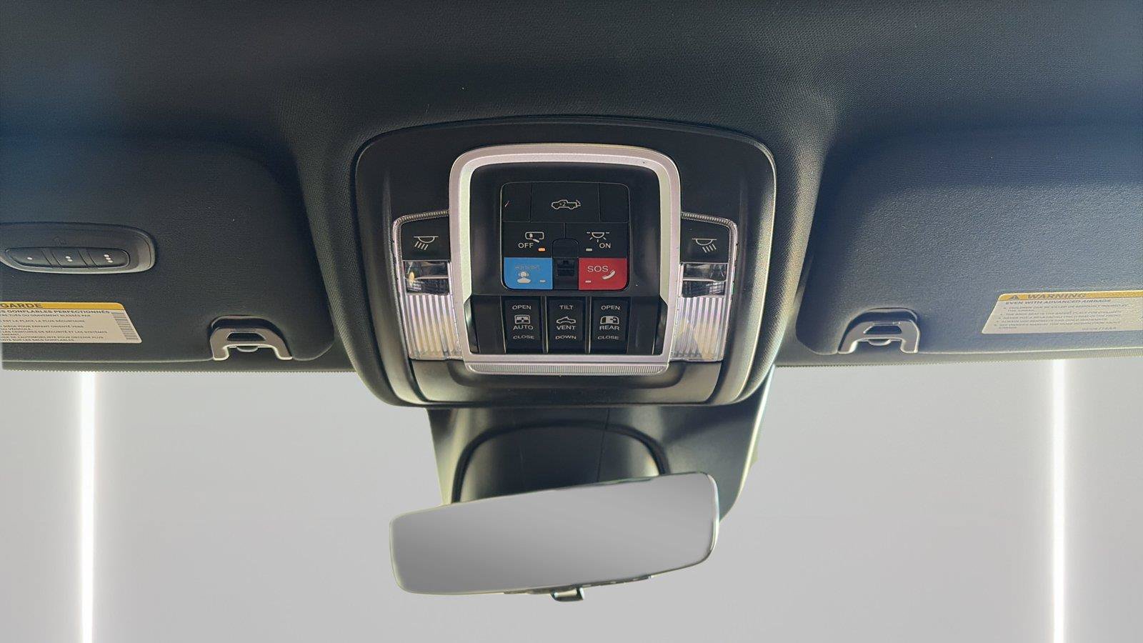 Used 2025 RAM 3500 Limited AWD/4WD image 27