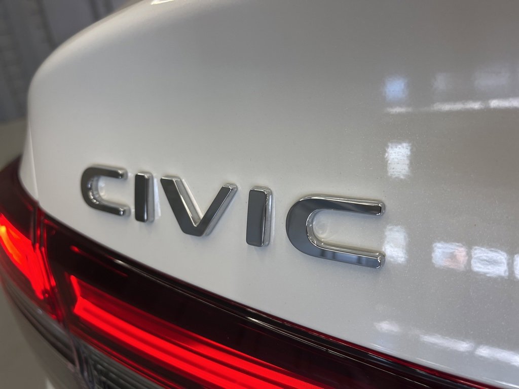 Used 2025 Honda Civic Sport Touring image 37
