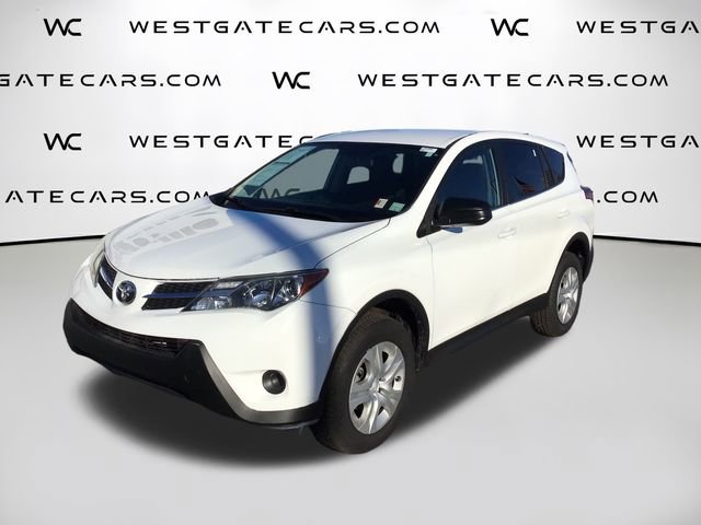 Used 2015 Toyota RAV4 LE image 1
