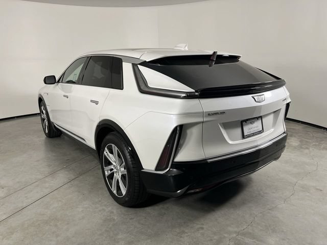 Certified 2024 Cadillac Lyriq Tech RWD image 6