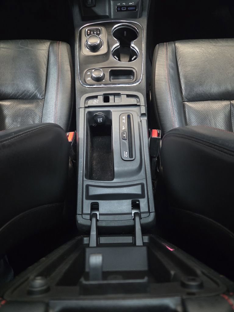Used 2015 Dodge Durango R/T w/ Trailer Tow Group IV image 25