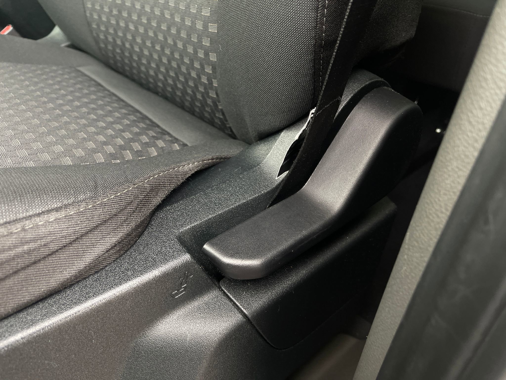 Used 2022 Ford Transit 350 XLT image 15