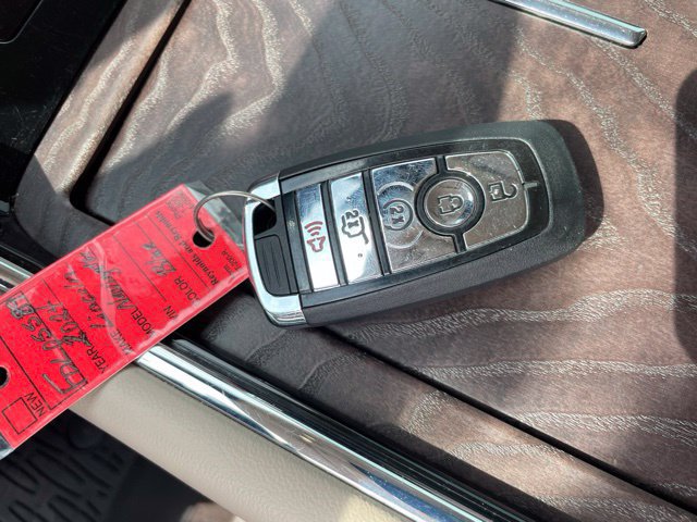 Used 2024 Lincoln Navigator L Reserve AWD/4WD image 29