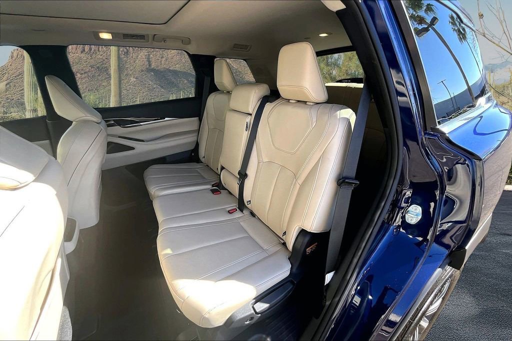 Used 2025 INFINITI QX60 Pure FWD image 26