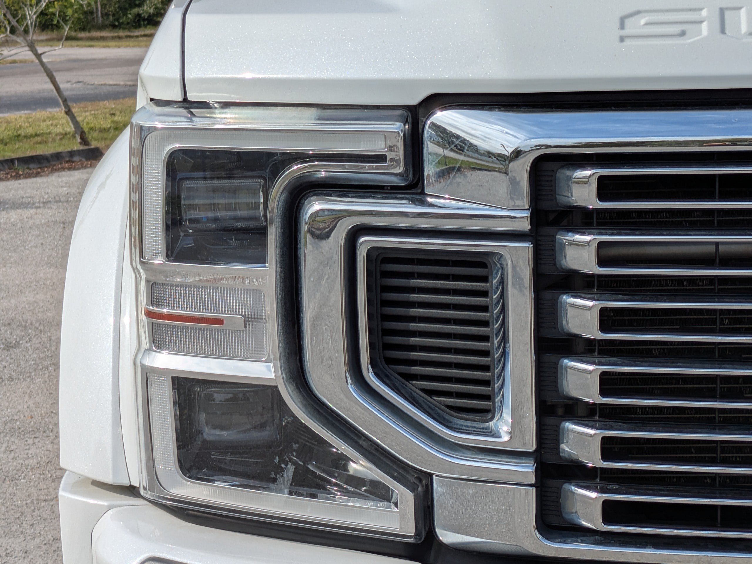 Used 2021 Ford F450 Limited w/ FX4 Off-Road Package AWD/4WD image 10