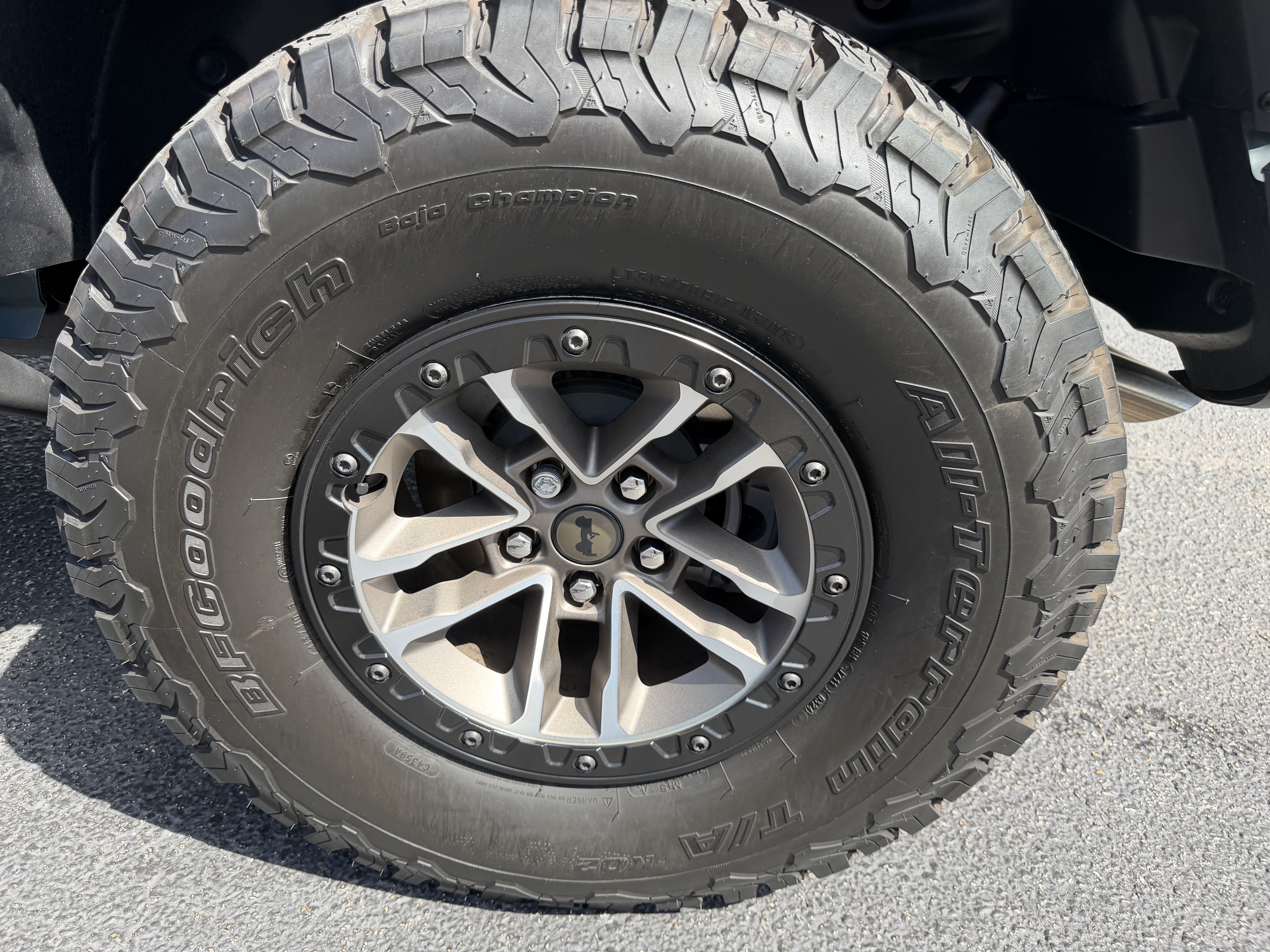 Used 2024 Jeep Wrangler Unlimited Rubicon 392 AWD/4WD image 10