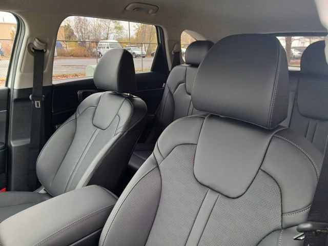 New 2026 Kia Sorento S image 39