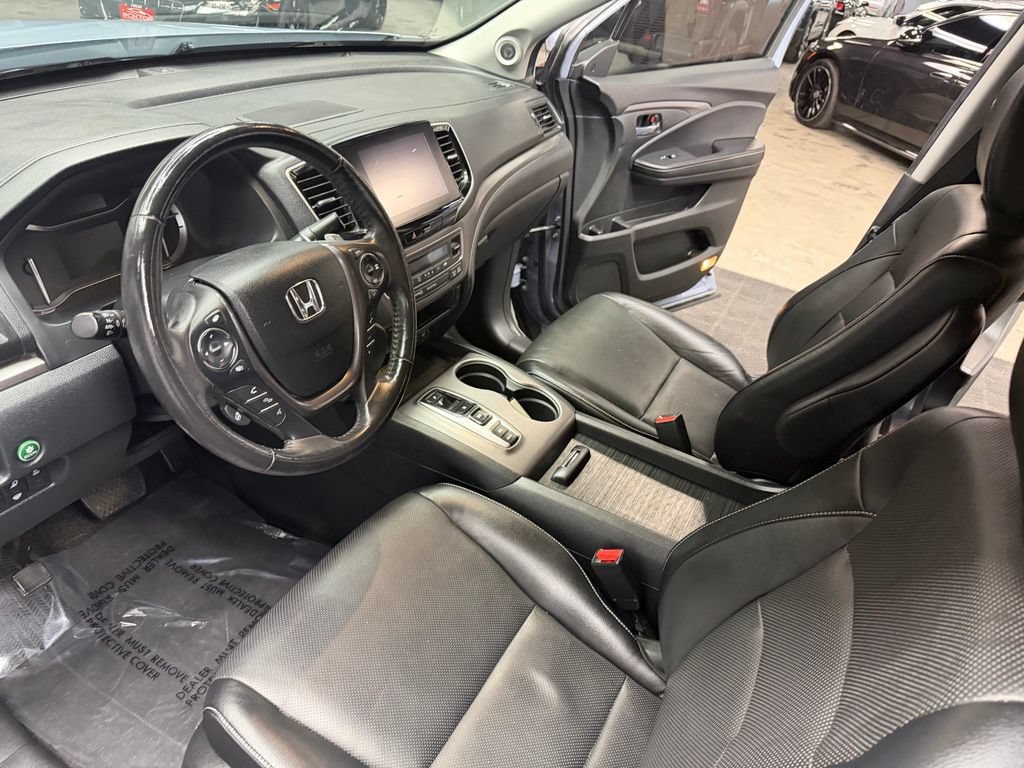 Used 2023 Honda Ridgeline RTL-E image 32