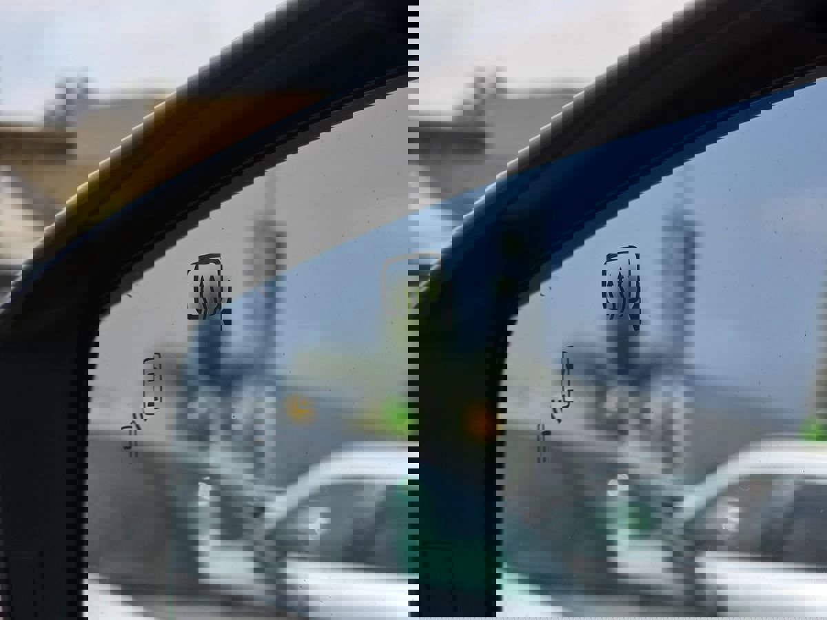 Used 2017 Subaru Crosstrek 2.0i Limited image 32