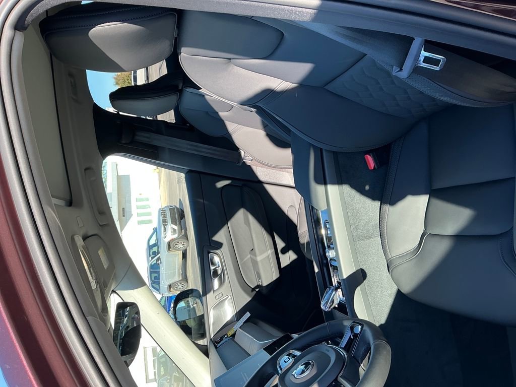 New 2026 Volvo XC60 B5 Plus w/ Protection Package Premier image 9