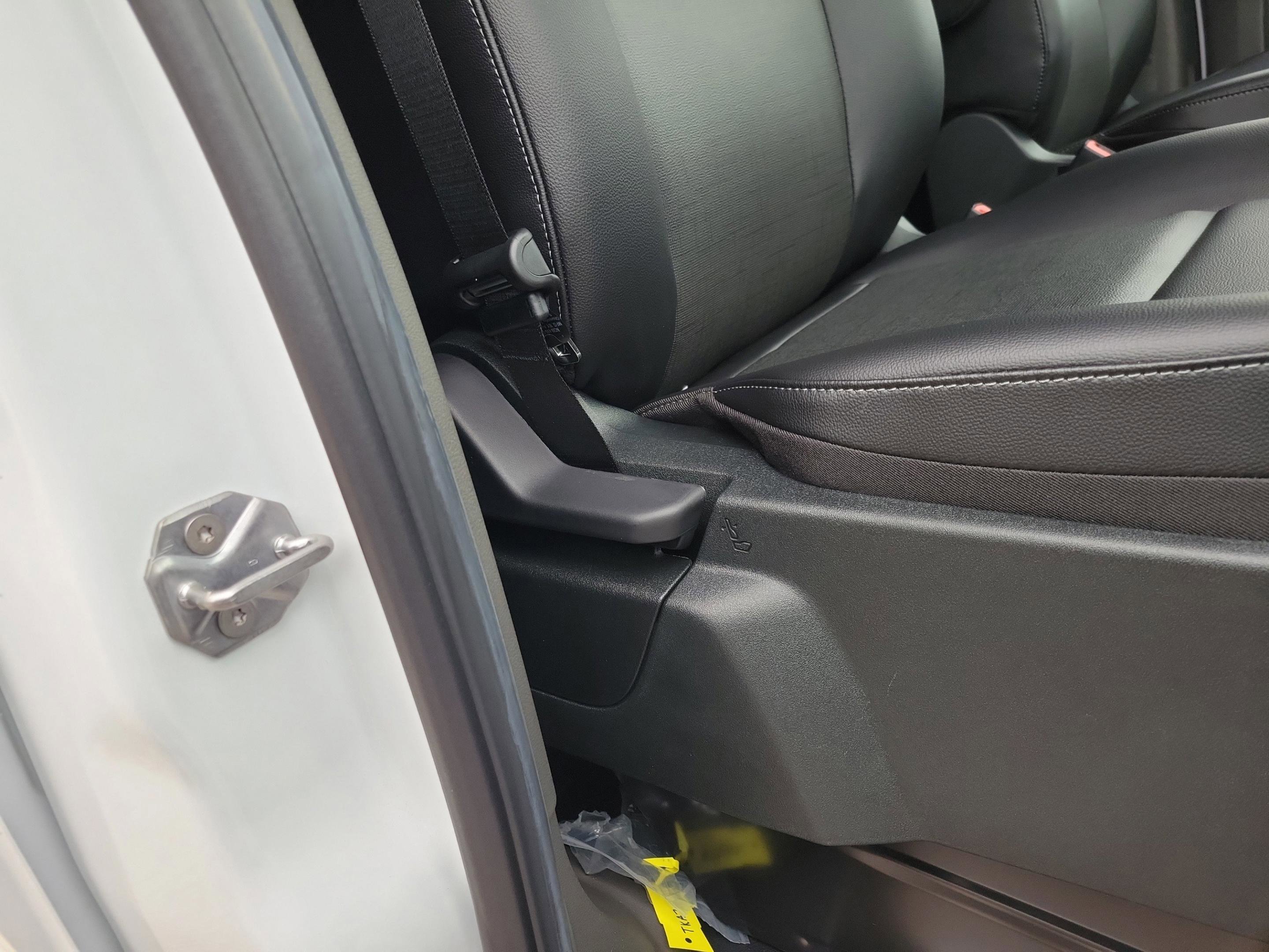 New 2026 Ford Transit 250 148 High Roof Extended w/ Load Area Protection Package RWD image 30