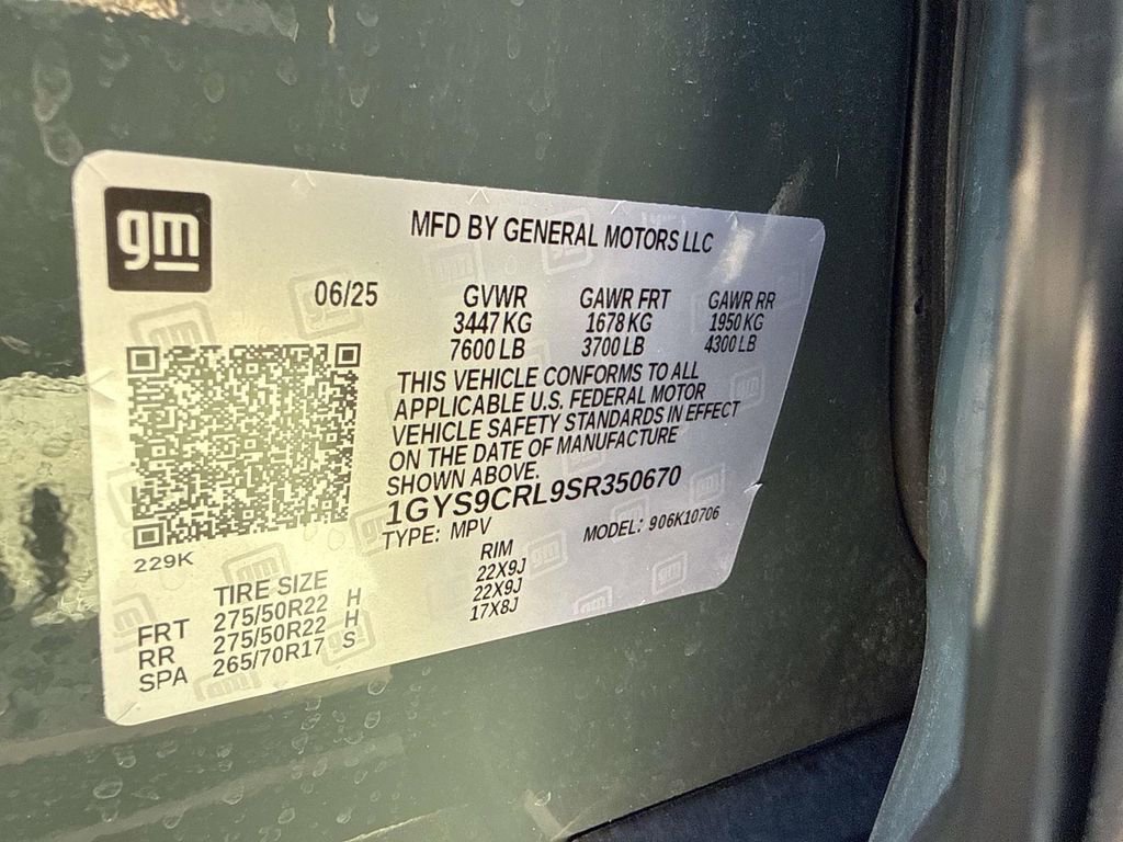 Used 2025 Cadillac Escalade Premium Luxury w/ Touring Package image 12