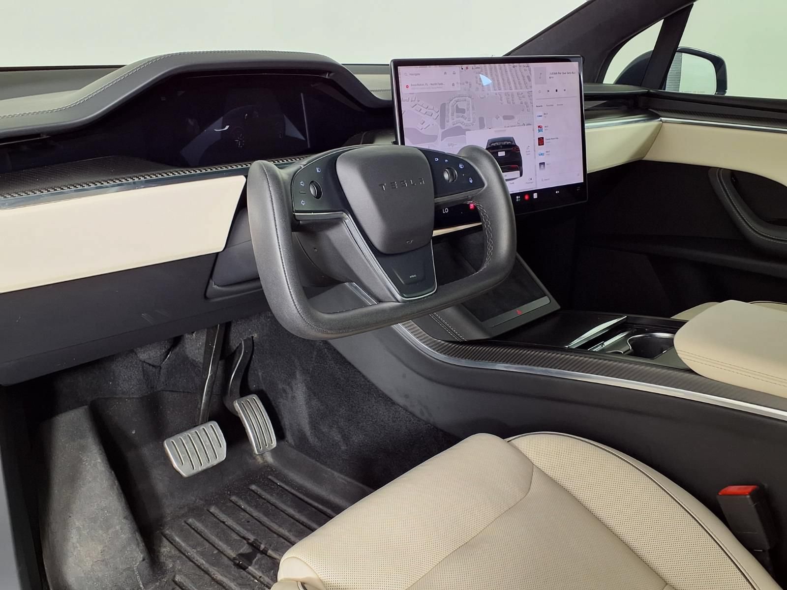 Used 2022 Tesla Model X Plaid AWD/4WD image 17