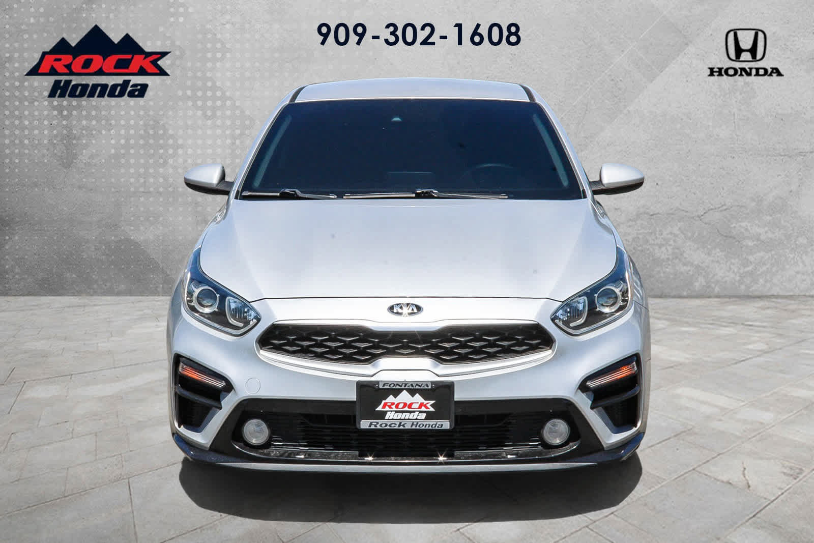 Used 2020 Kia Forte LXS FWD image 2