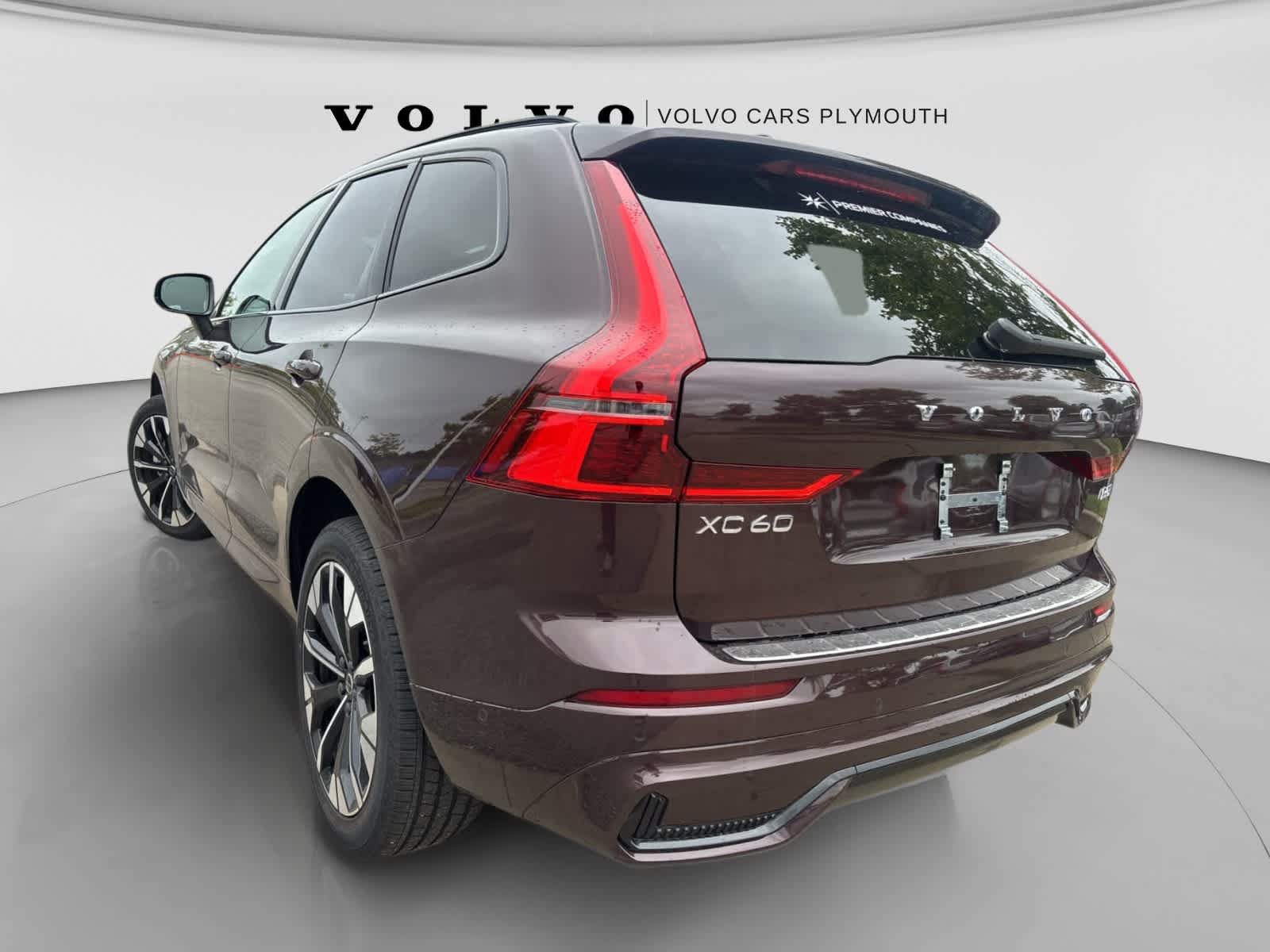 Used 2026 Volvo XC60 B5 Plus w/ Protection Package Premier AWD/4WD image 8