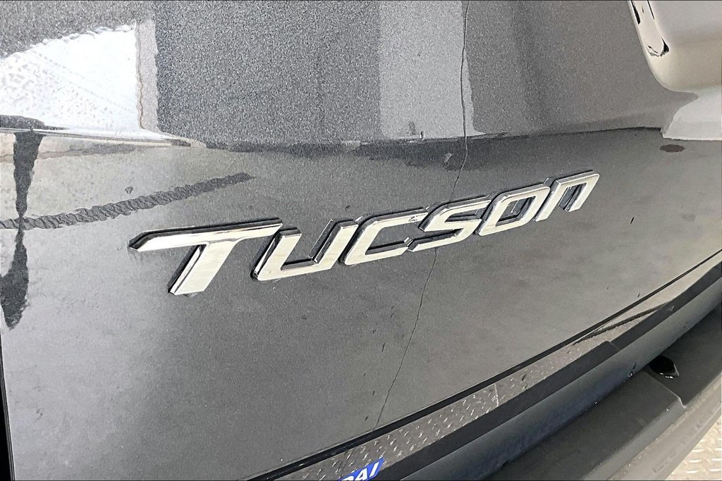 Certified 2022 Hyundai Tucson Limited AWD/4WD image 32