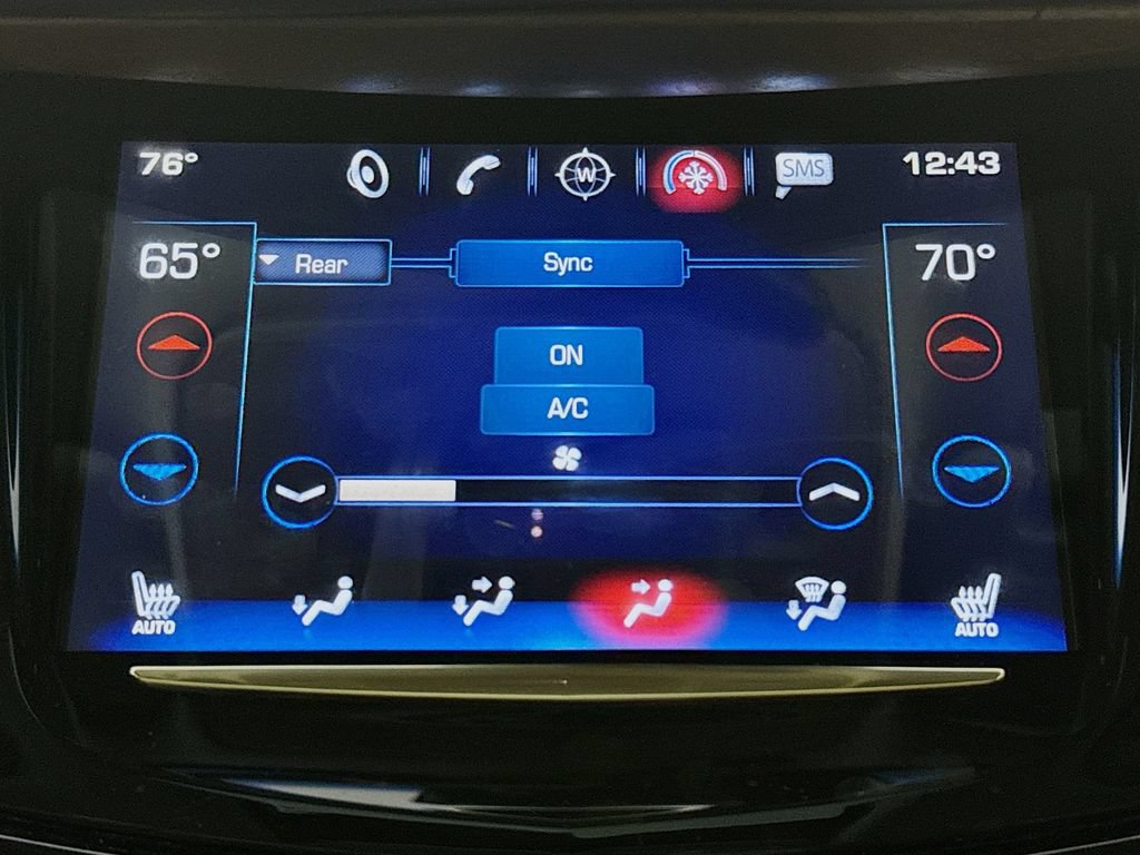 Used 2016 Cadillac Escalade Premium AWD/4WD image 17